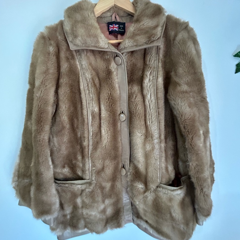 Vintage 1960’s Lilli Ann Luxurious Faux Fur Coat in Tan